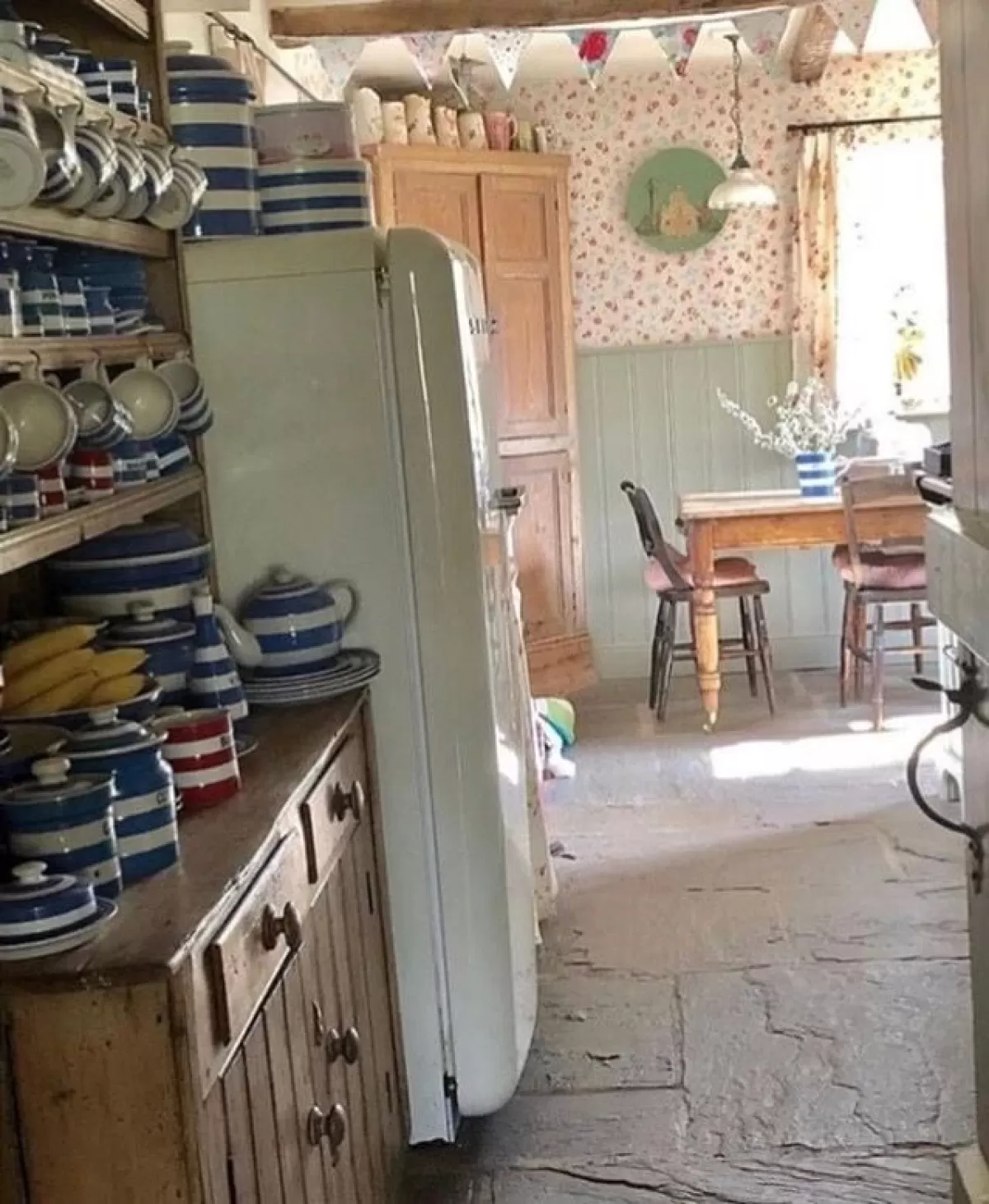 Vintage Cornishware Collection