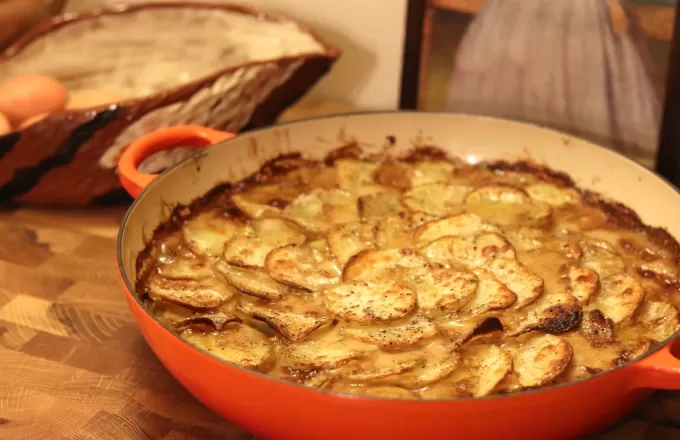 Family Favourites: Chicken & Leek Potato Pot Pie