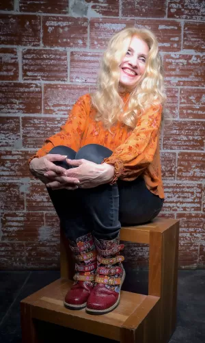 Dixi Andelin Forsyth author Fascinating Womanhood