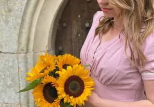 How to express your femininity in your clothing choices