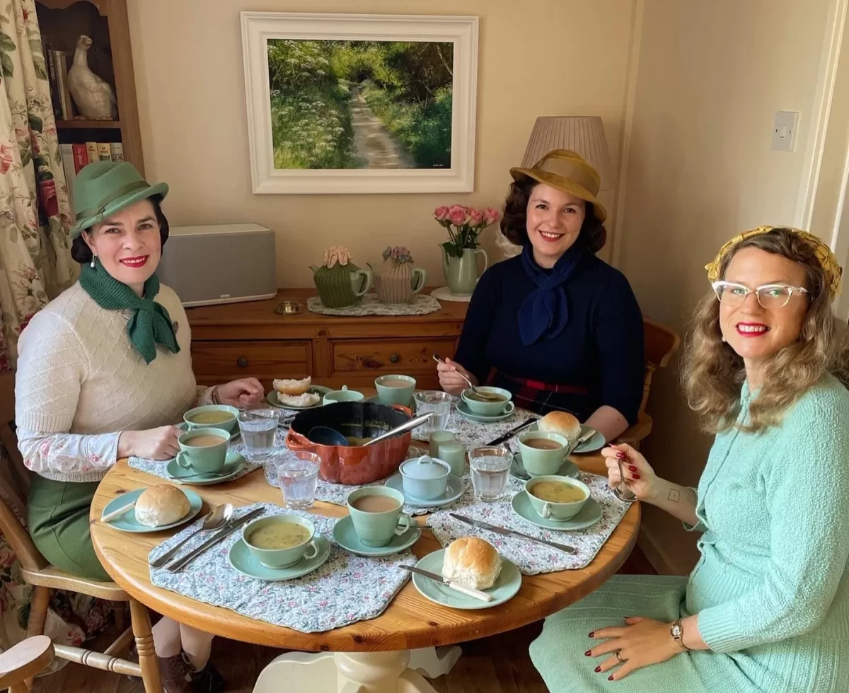 Best vintage friends