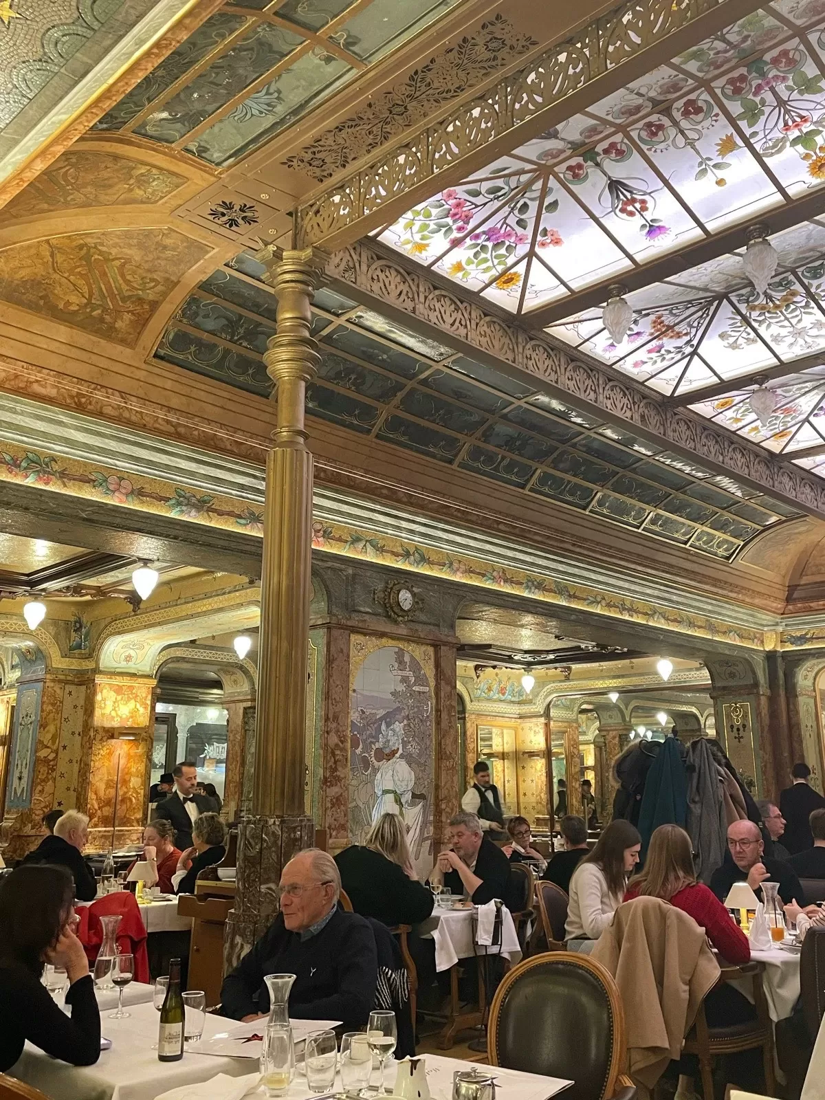 Mollard restaurant Paris