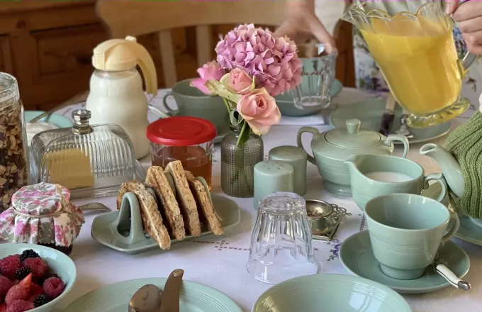 Beryl by Woods Ware: 1940s & 1950s British Utility China