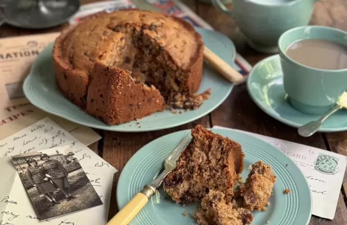 Cooking Vintage Recipes: with Lavender and Lovage