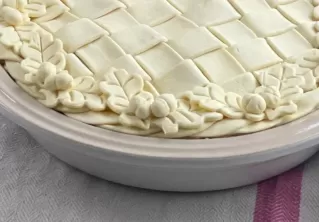 Why are housewives and homemaking looked down on?