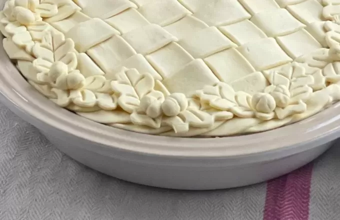 Why are housewives and homemaking looked down on?